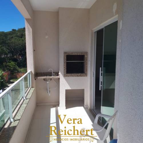 DISP 13/04 - APARTAMENTO LOCA��O ANUAL 3 QUARTOS 