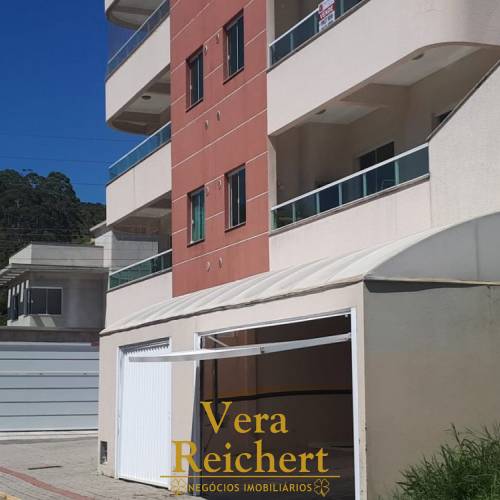 DISP 13/04 - APARTAMENTO LOCA��O ANUAL 3 QUARTOS 