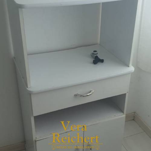 DISP 13/04 - APARTAMENTO LOCA��O ANUAL 3 QUARTOS 