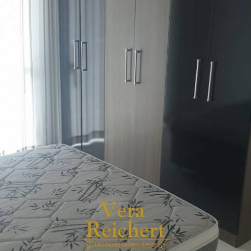 DISP 13/04 - APARTAMENTO LOCA��O ANUAL 3 QUARTOS 