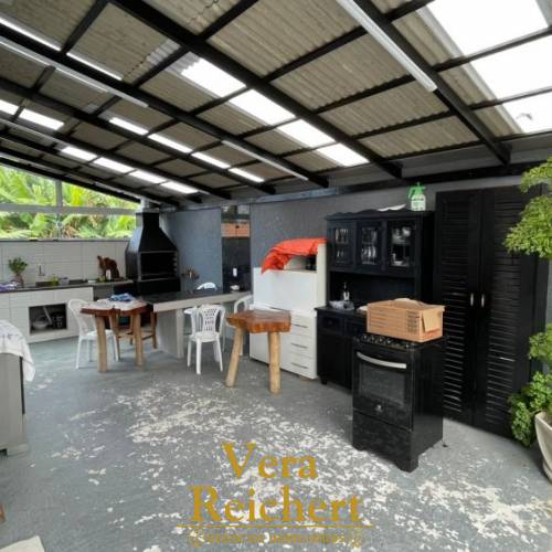 SOBRADO ANUAL NO MORRETES