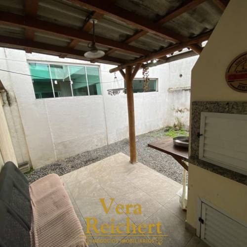 CASA 2 QUARTOS - RUA 424 - MORRETES - DISP. 20/10