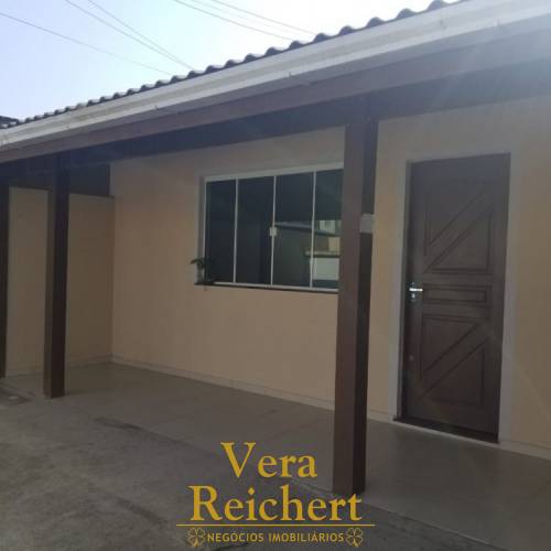 DISP. 12/10 -CASA COM 2 QUARTOS NO MORRETES