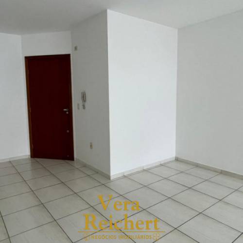 APARTAMENTO 3 QUARTOS - RESIDENCIAL �GATA