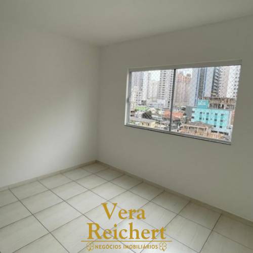 APARTAMENTO 3 QUARTOS - RESIDENCIAL �GATA