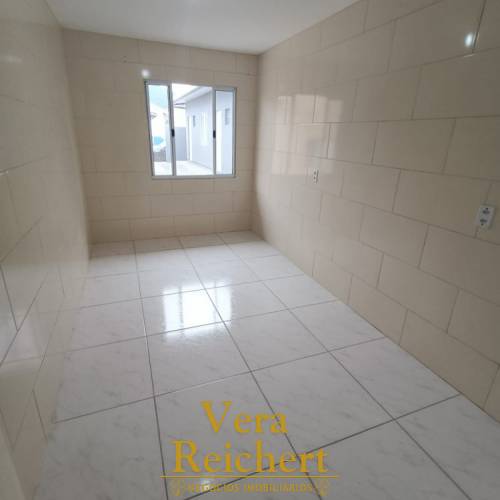 APTO DE 1 QUARTO NA RUA 428 SEM CAU��O 