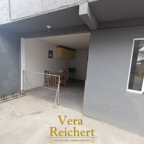 APTO DE 1 QUARTO NA RUA 428 SEM CAU��O 