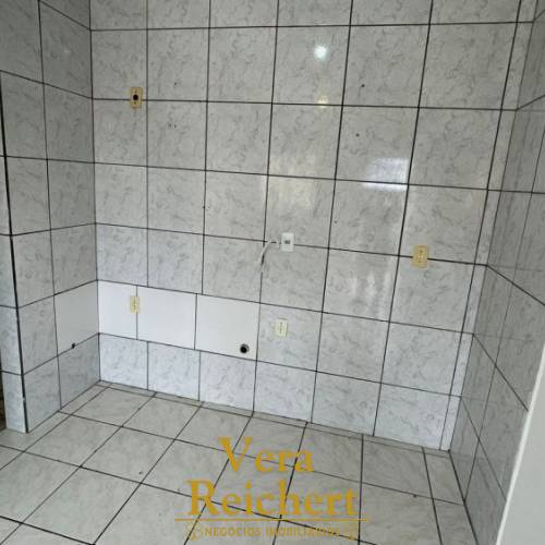 KITNET ANUAL - ATR�S DO KOMPR�O - SEM CAU��O