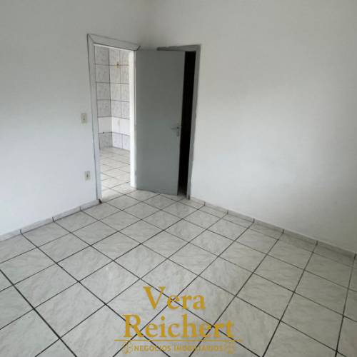 KITNET ANUAL - ATR�S DO KOMPR�O - SEM CAU��O