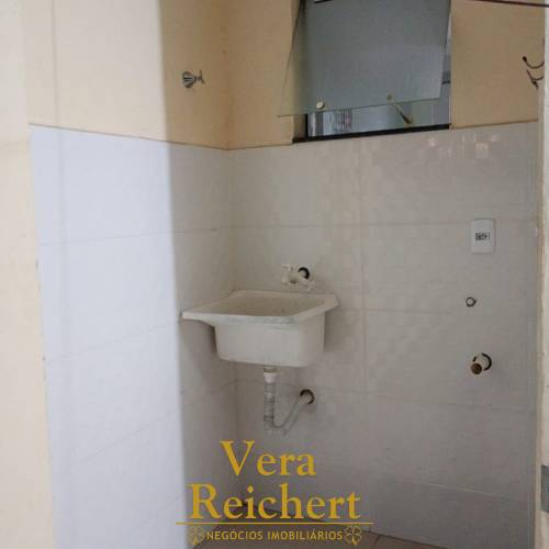 LOCA��O ANUAL SOBRADO 2 QUARTOS 