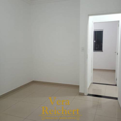 LOCA��O ANUAL SOBRADO 2 QUARTOS 