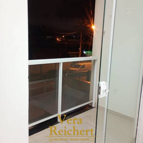 LOCA��O ANUAL SOBRADO 2 QUARTOS 