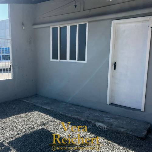 LOCA��O ANUAL - RUA 460, N� 863 - KITNET 09. 