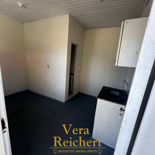 LOCA��O ANUAL - RUA 460, N� 863 - KITNET 09. 