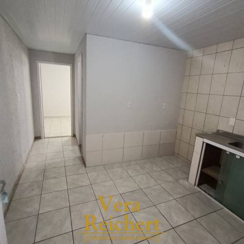 LOCAO ANUAL KITNET 06 RUA 446 - SEM CAUO