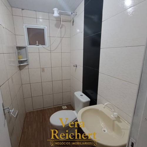 LOCAO ANUAL KITNET 06 RUA 446 - SEM CAUO