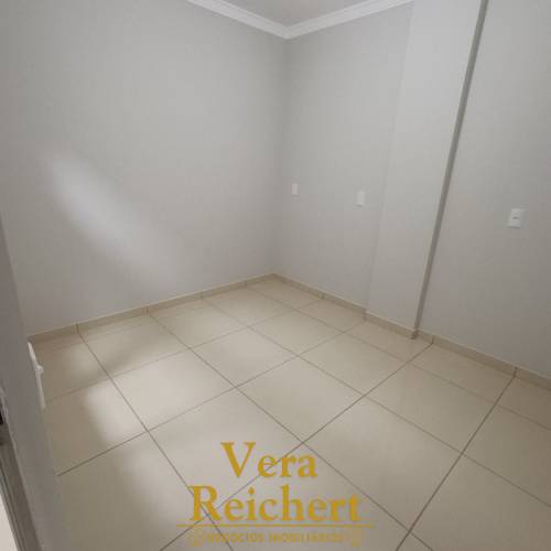 CASA 2 QUARTOS - Bairro Morretes