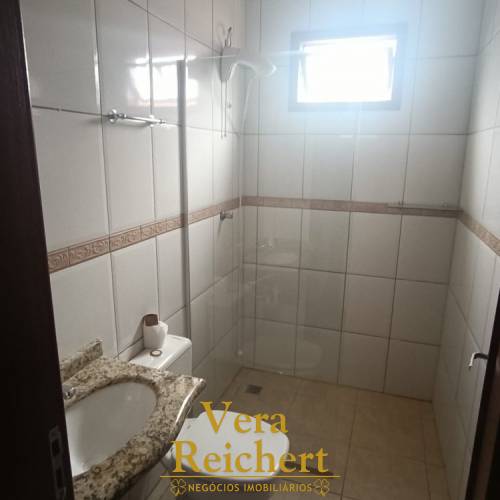 DISP. 12/10 - CASA NO MORRETES