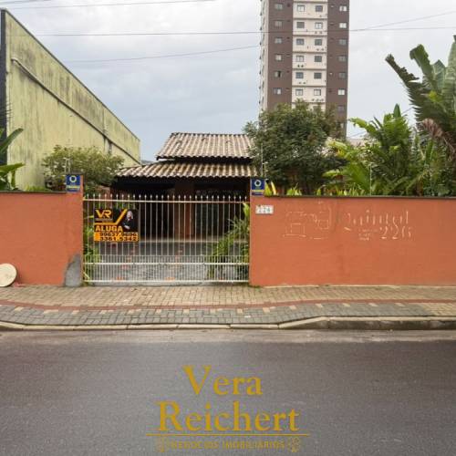 DISP. 12/10 - CASA NO MORRETES