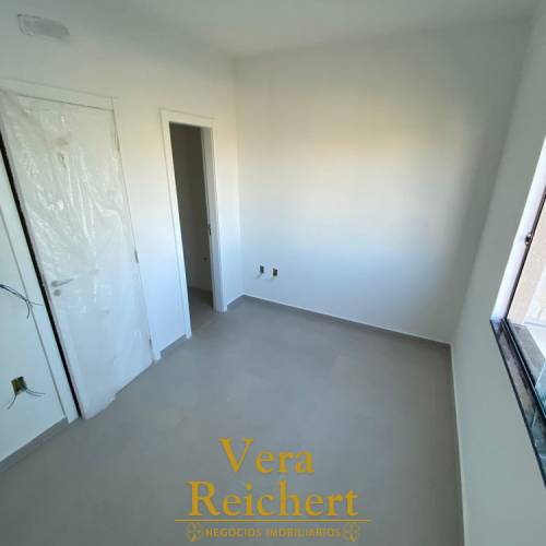  SOBRADO GEMINADO 2 SUTES - MORRETES