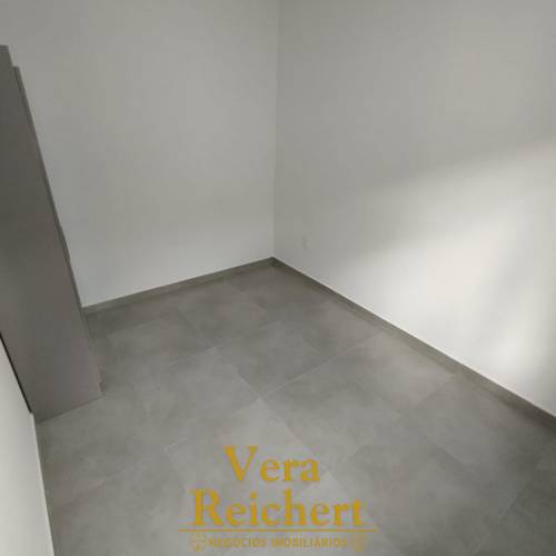 KITNET 02 SEMIMOBILIADA - PORTO BELO - SEM CAUO