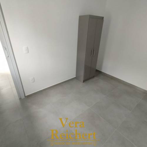 KITNET 02 SEMIMOBILIADA - PORTO BELO - SEM CAUO