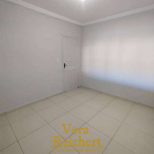 CASA DE 2 QUARTOS NA RUA 434