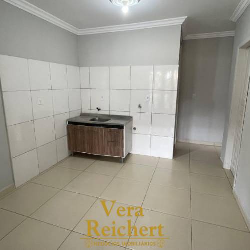 CASA DE 2 QUARTOS NA RUA 434