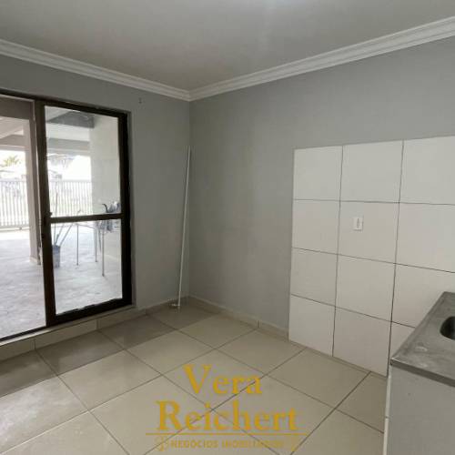 CASA DE 2 QUARTOS NA RUA 434