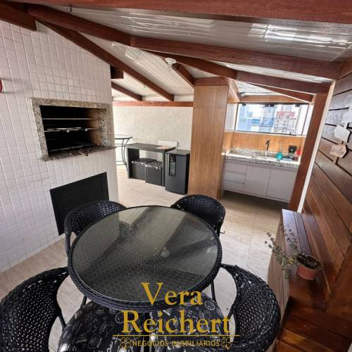 RES. SPLENDORE - RUA 282 - APTO 301 - MEIA PRAIA