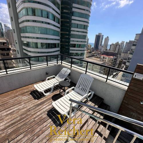 RES. SPLENDORE - RUA 282 - APTO 301 - MEIA PRAIA