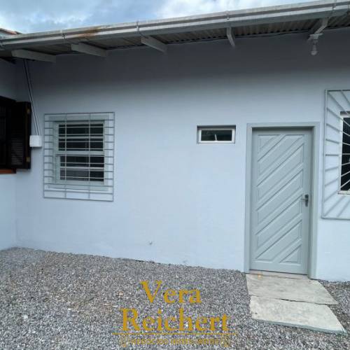 KITNET SEMIMOBILIADA - ANUAL - PORTO BELO