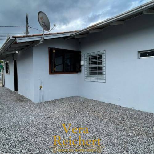 KITNET SEMIMOBILIADA - ANUAL - PORTO BELO