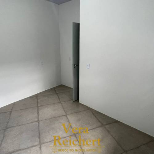 KITNET SEMIMOBILIADA - ANUAL - PORTO BELO