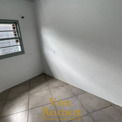 KITNET SEMIMOBILIADA - ANUAL - PORTO BELO