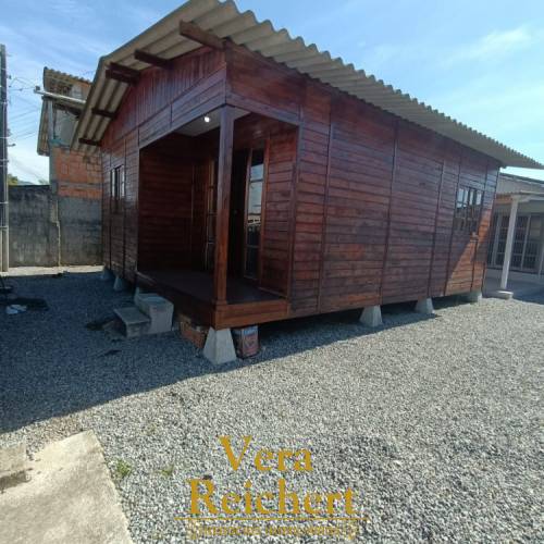 RUA 442, N�  - CASA 01 - 2 QUARTOS - MORRETES