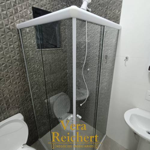 DISP. 24/10 - APARTAMENTO DE 2 QUARTOS NO MORRETES