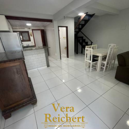 SOBRADO 01 EM MARISCAL