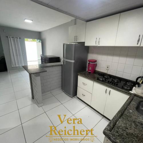 SOBRADO 01 EM MARISCAL