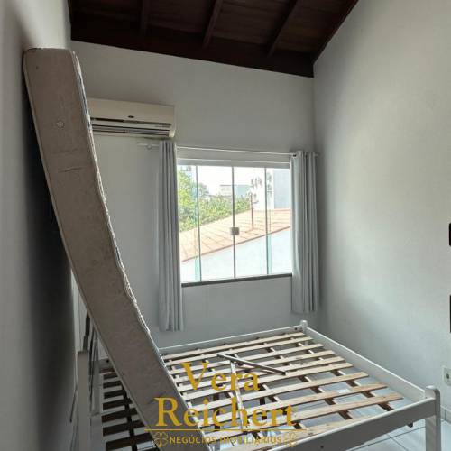 SOBRADO EM MARISCAL - BOMBINHAS