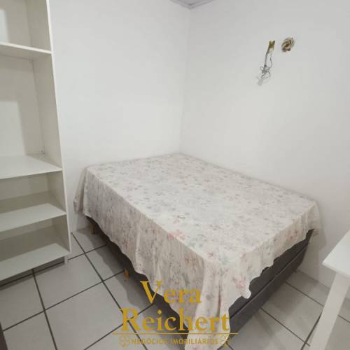 KITNET 02 - RUA 406B, N 57 - LOCAO ANUAL