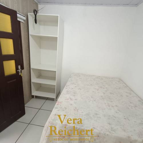 KITNET 02 - RUA 406B, N 57 - LOCAO ANUAL