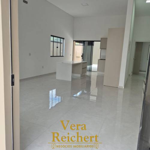 CASA ALTO PADRO A VENDA NO MORRETES - ITAPEMA