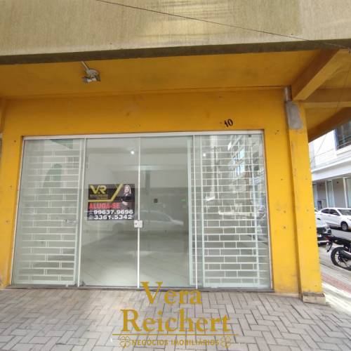 SALA COMERCIAL NA RUA 406C