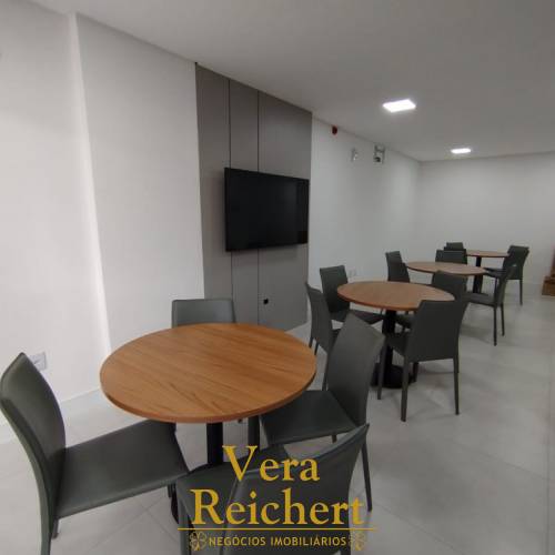 RES. BELLA HELENA - APTO 1 SU�TE + 1 QUARTO