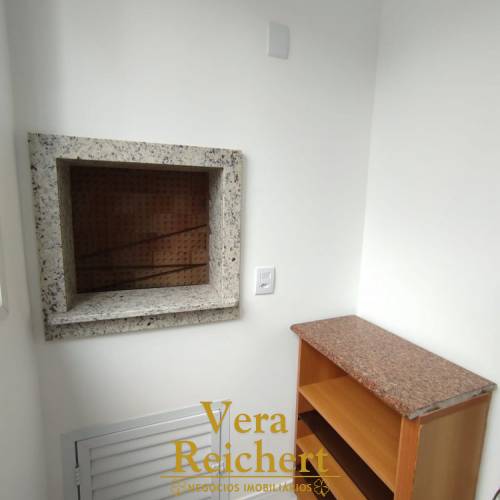 RES. BELLA HELENA - APTO 1 SU�TE + 1 QUARTO