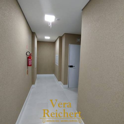 RES. BELLA HELENA - APTO 1 SU�TE + 1 QUARTO