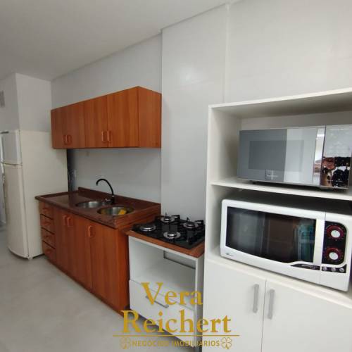 RES. BELLA HELENA - APTO 1 SU�TE + 1 QUARTO
