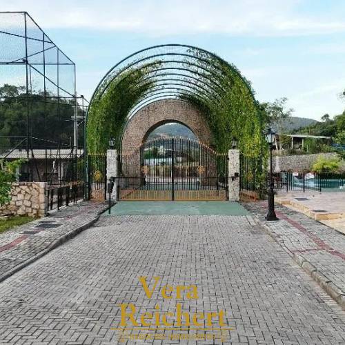 LOTE CONDOMINIO VALE DAS PEDRAS EM ITAPEMA