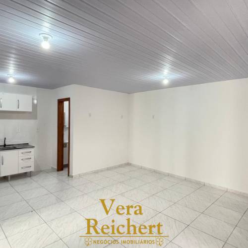 CASA 01 - TRREO - ALTO SO BENTO
